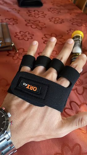 Customer photo review of Guantes Pesas GRAB Hombre