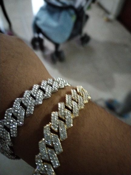 Customer photo review of 8-12mm Iced Prong Cuban Chain