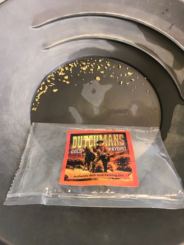 Customer photo review of Dutchman's 'Lost Treasure' Gold Paydirt - Gold Prospecting Concentrate