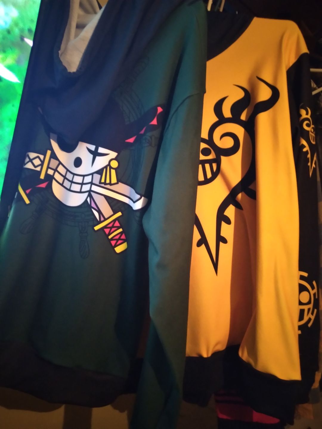 Customer photo review of Sudadera One Piece Piratas Corazón Trafalgar Law