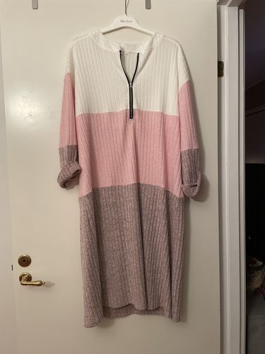 Customer photo review of Zapinana na zamek bluzka w kolorowe bloki