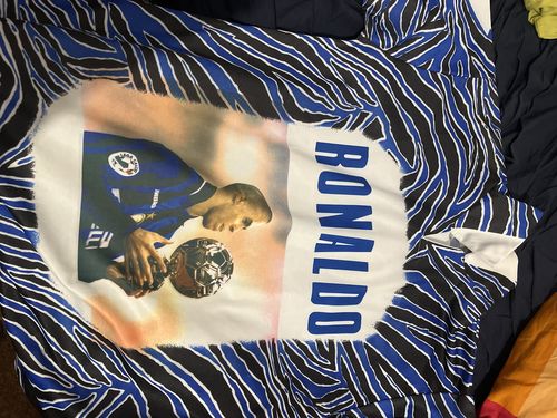 Customer photo review of Rare Ronaldo Vintage Shirt (L)
