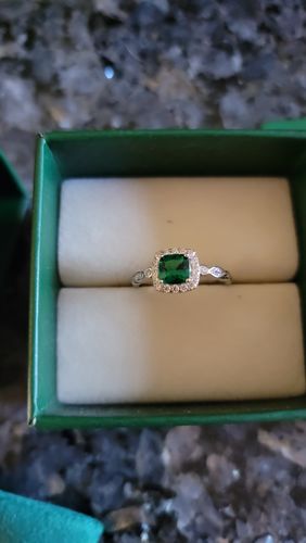 Customer photo review of Luck of the Irish™ 18K White Gold Ring