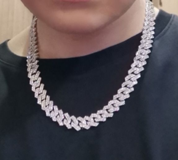 Customer photo review of 8-12mm Iced Prong Cuban Chain