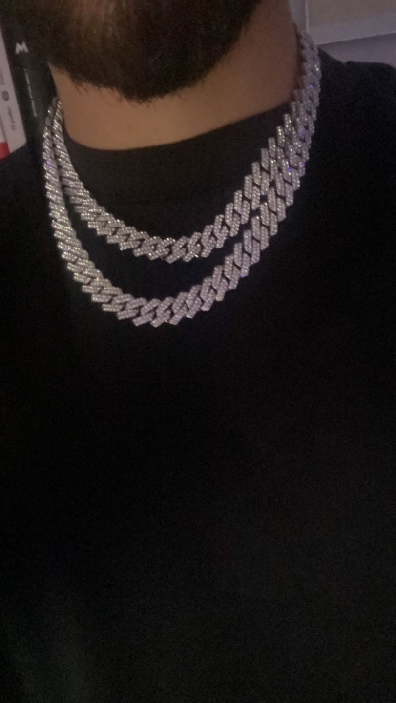 Customer photo review of 8-12mm Iced Prong Cuban Chain