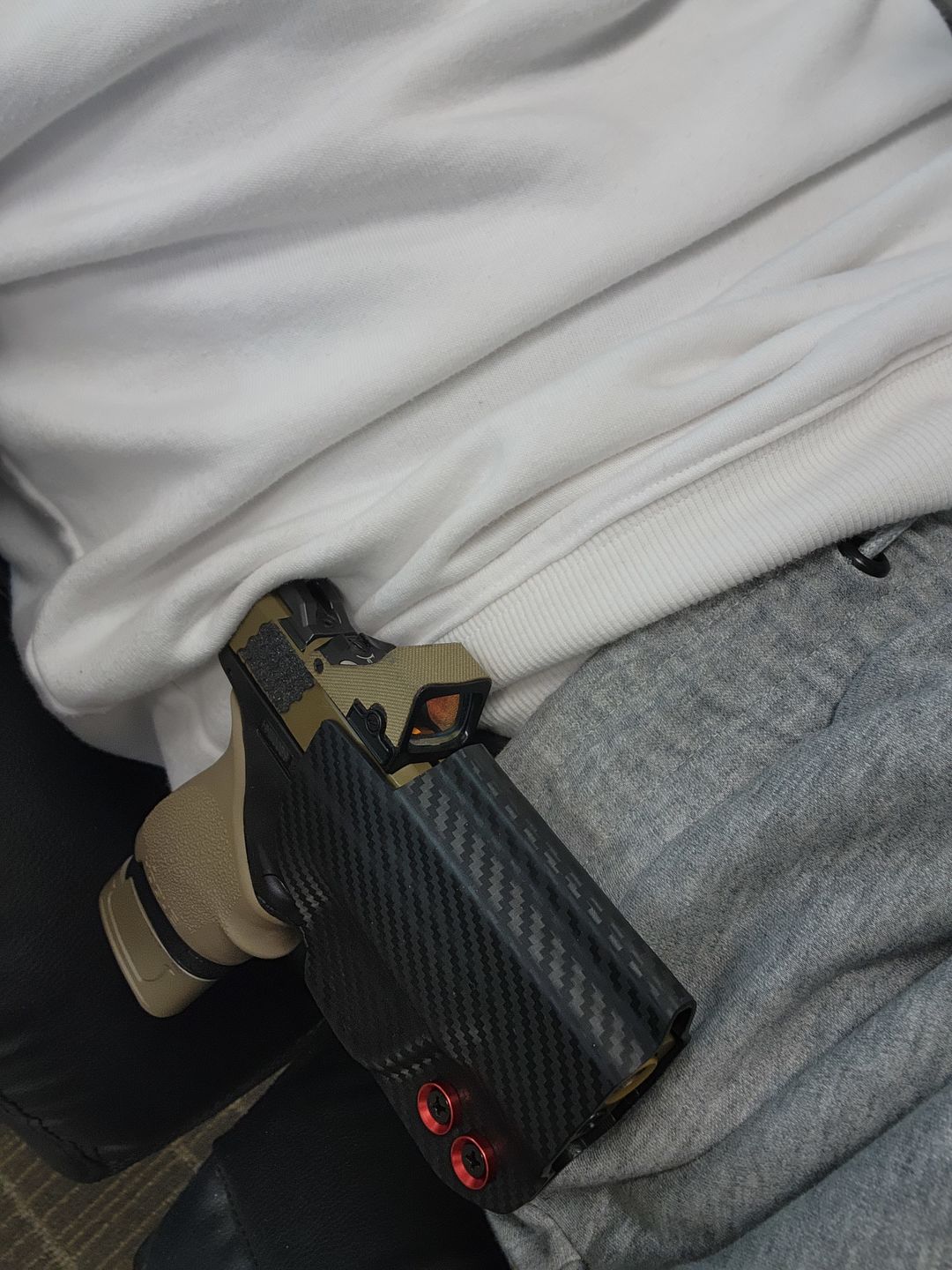 Customer photo review of OmniCarry Retention Belt - [BUNDLE AND SAVE]