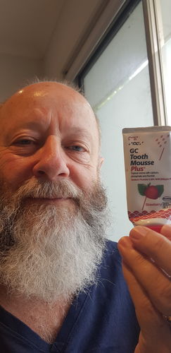 Customer photo review of GC Tooth Mousse - Plus Strawberry