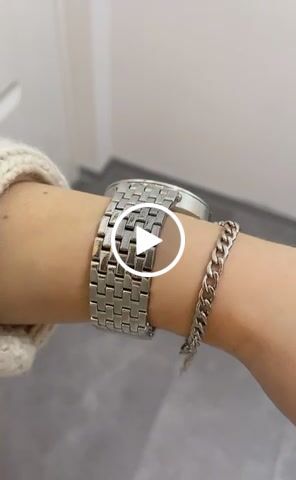 Customer video review of Prestige 2 Armband | 18K vergoldet