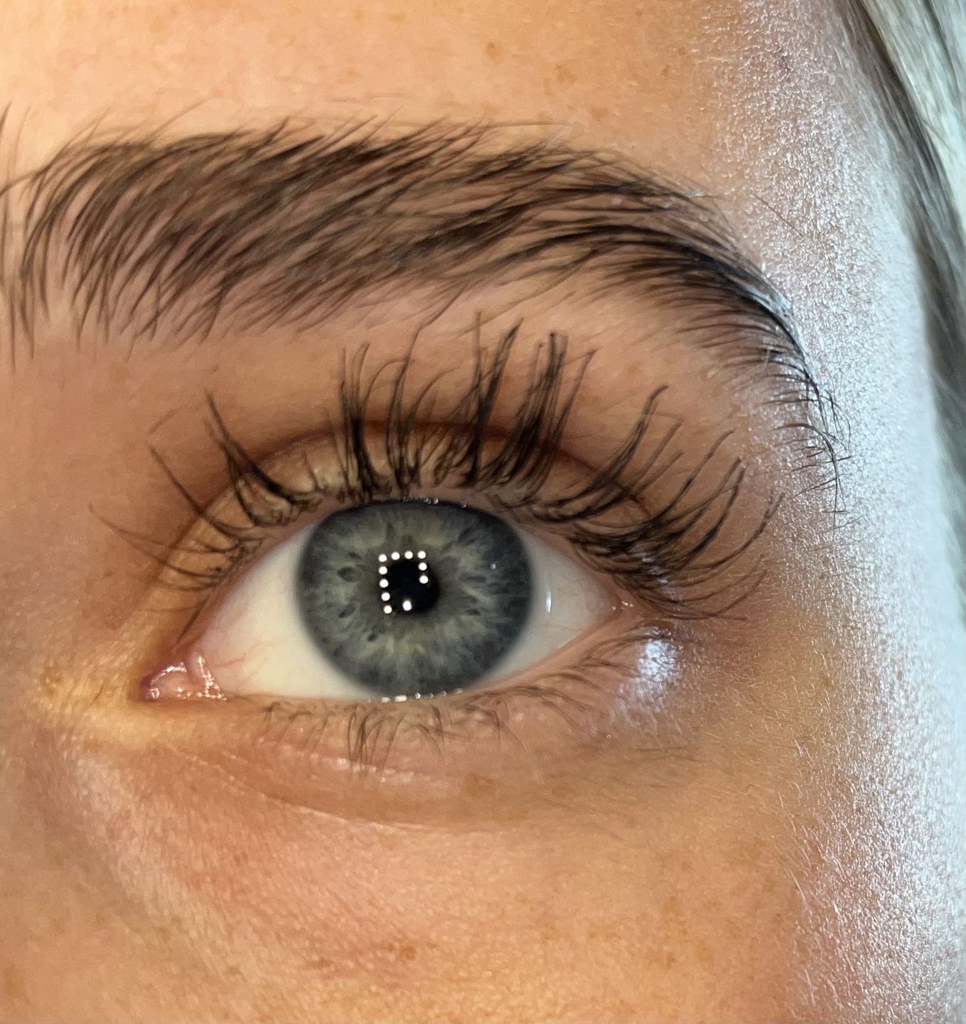 Customer photo review of SINS 'N LASHES BUNDLE