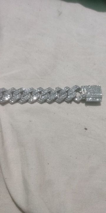 Customer photo review of 8-12mm Iced Prong Cuban Chain
