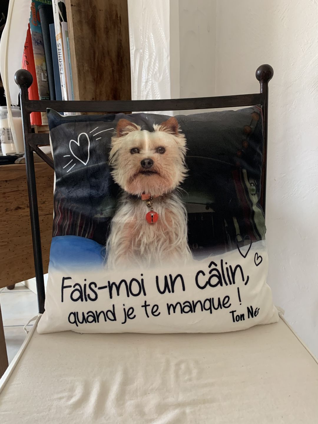 Customer photo review of Fais moi un câlin quand je te manque - Coussin personnalisé