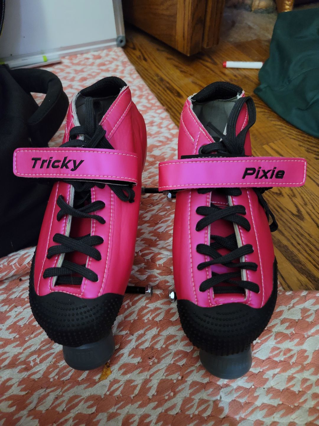 Customer photo review of MyBonts Hybrid Fiberglass Roller Derby Skate Boots