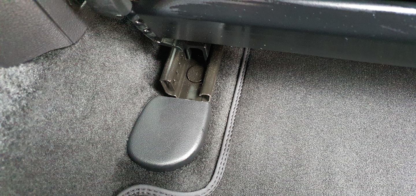 Customer photo review of Seat Rail End Covers (Sides/Rears) - Mk3/3.5 Focus