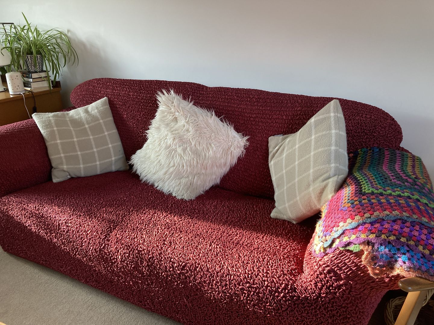 Customer photo review of 4 Seater Sofa Cover - Bordeaux, Microfibra Collection