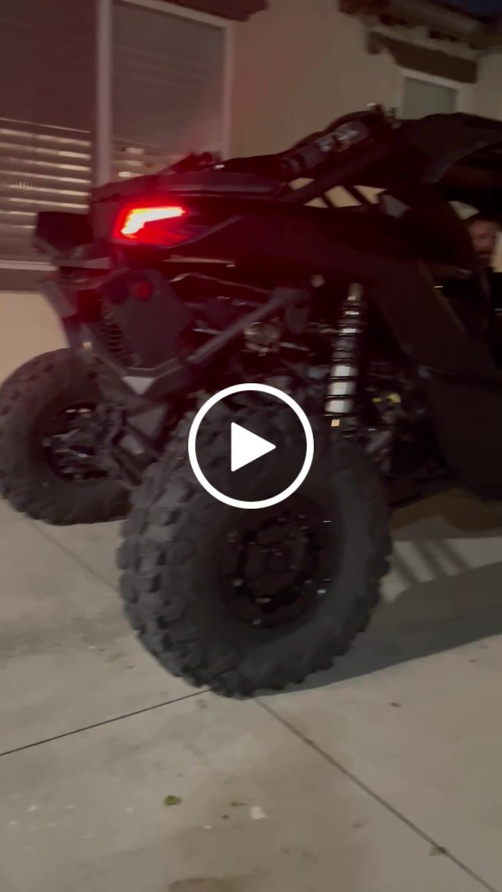 Customer video review of RPM-SxS Can-Am X3 E-Valve 2.5" Electronic Dump Valve Exhaust / Mid pipe