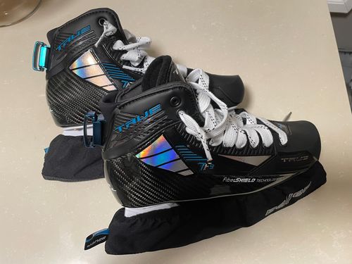 Customer photo review of True TF9 Senior Goalie Skates