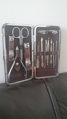 Customer photo review of Kit Herramientas Manicura y Pedicura
