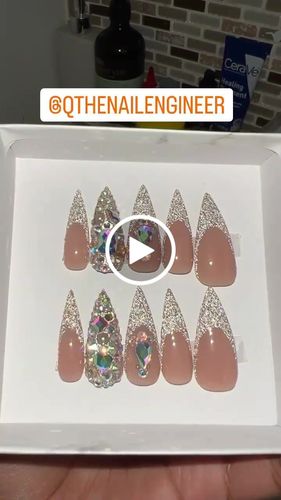 Customer video review of It Girl