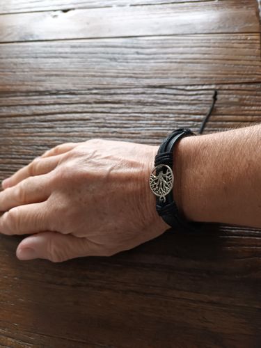 Customer photo review of BRACELET ARBRE DE VIE NORDIQUE