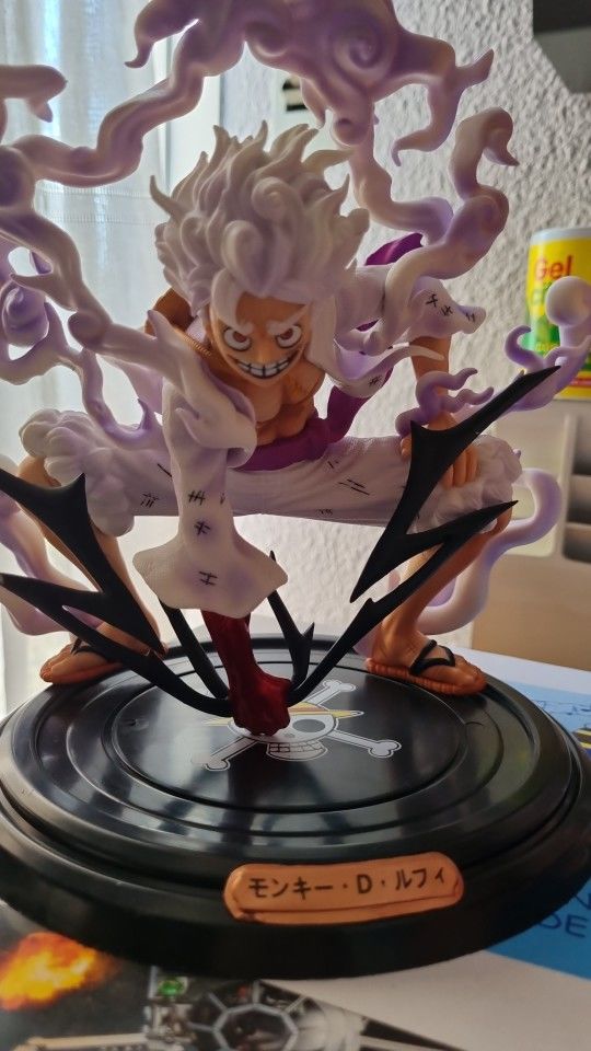 Customer photo review of Gear 5 - Monkey D. Luffy