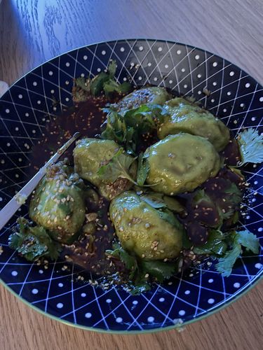 Customer photo review of Frozen [F6] Spinach Dumplings w/ Spicy & Sour Sauces (30 Pieces/5 Servings)