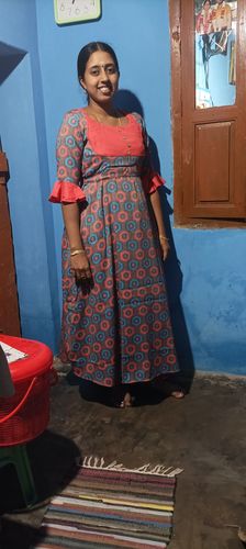 Customer photo review of Peach Honeycomb Maxi