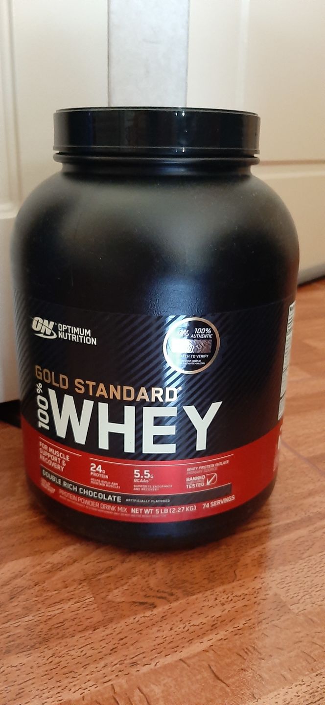 Customer photo review of Optimum Nutrition Gold Standard 100% Whey Proteina 5 Lb