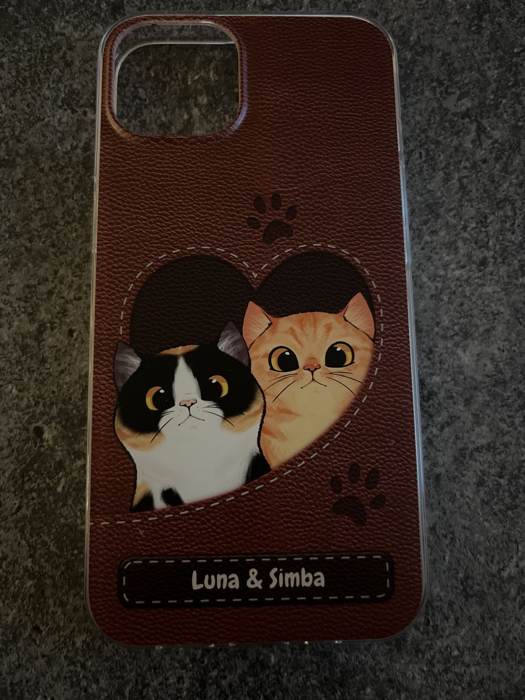 Customer photo review of Katzenherz Lederoptik  - Individuelle Handyhülle