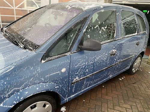 Customer photo review of AM Bubbles - Luxury Car Shampoo - 500ml