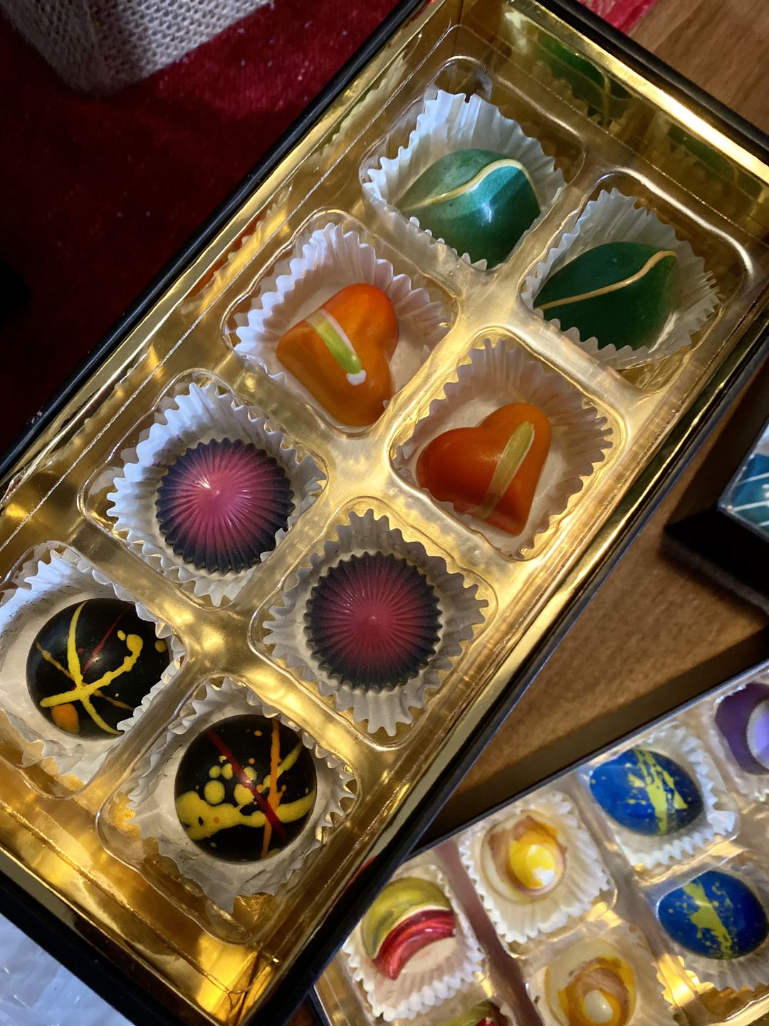 Customer photo review of The Jewelry Box, 24 Pieces