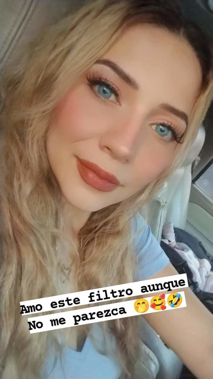 Customer photo review of Natural Avela Brown Colored Contact Lenses