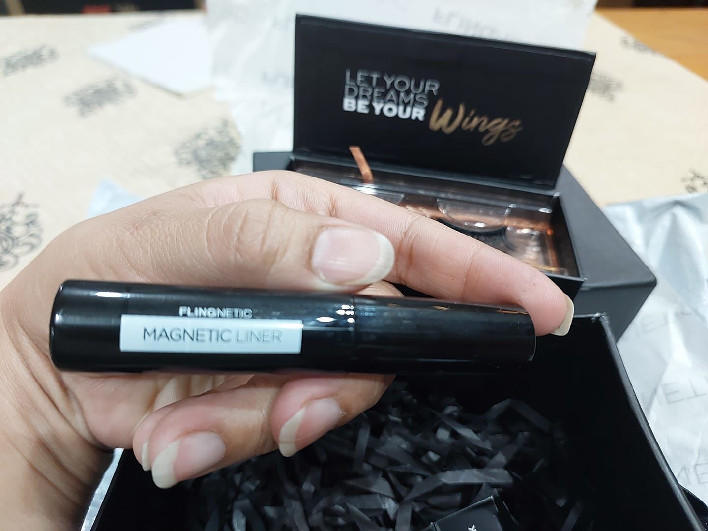 Customer photo review of Flingnetic Magnetic Eyeliner New Edition