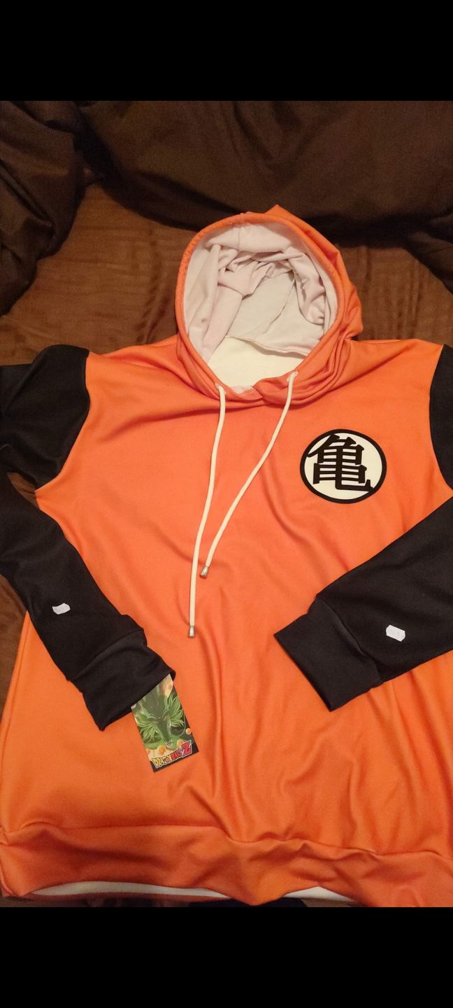 Customer photo review of Sudadera Dragon Ball Z Goku Outfit