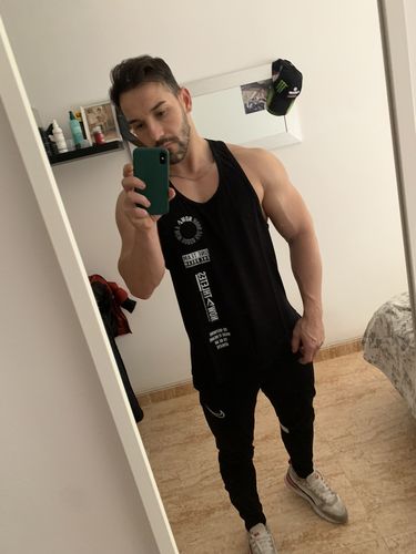 Customer photo review of Legacy Hybrid Stringer -  Black