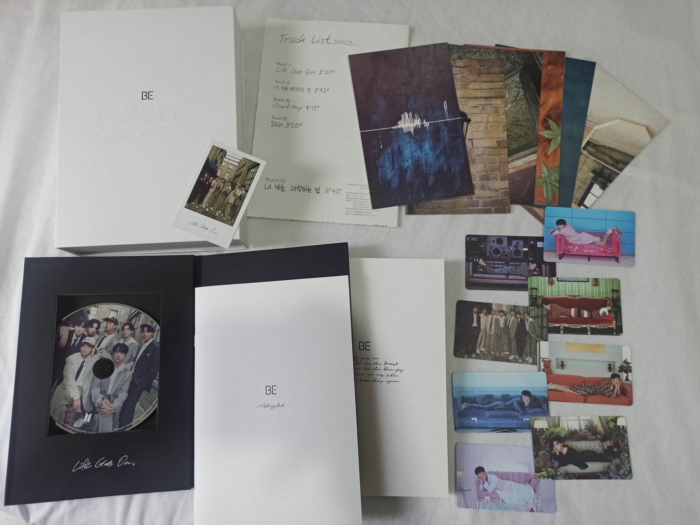 Customer photo review of BTS - SPECIAL ALBUM BE (DELUXE EDITION)