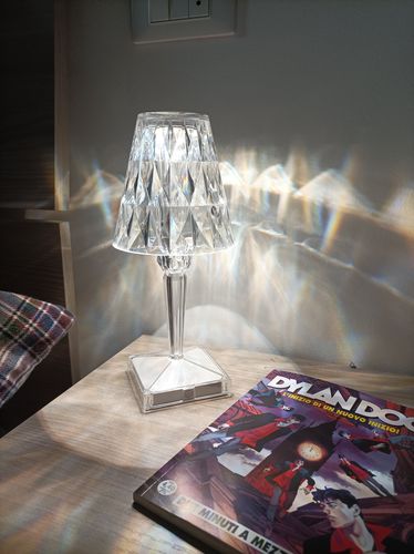 Customer photo review of Lampada effetto cristallo touch