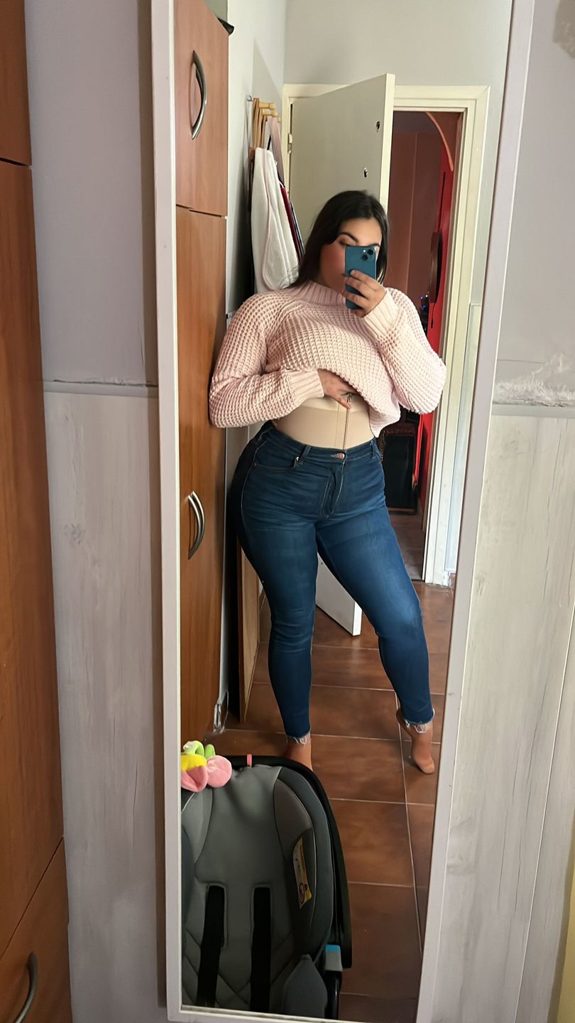 Customer photo review of FAJA COLOMBIANA REDUCTORA SALOME ENTERIZO BEIGE POSTPARTO LEVANTAGLUTEOS PARA MUJER