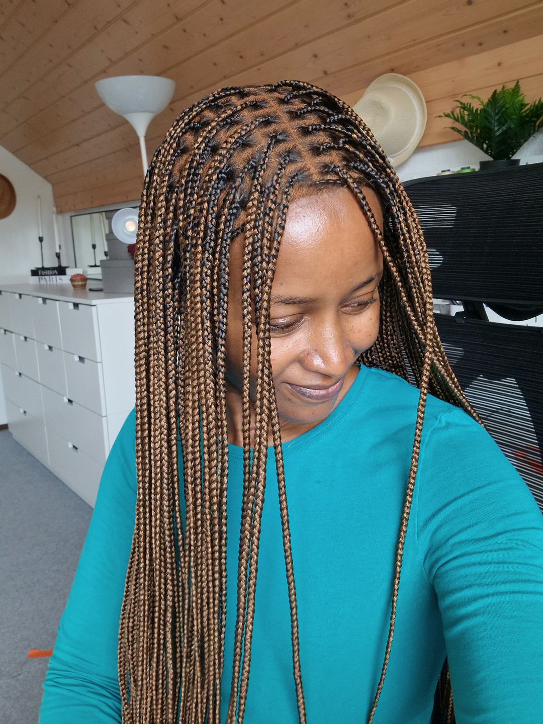 Customer photo review of Beyoncé Honey Blonde Knotless Braids