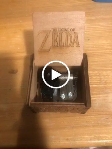 Customer video review of Wind-up Music Box