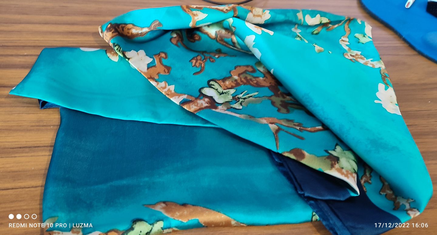 Customer photo review of Almond blossom silk Scarf