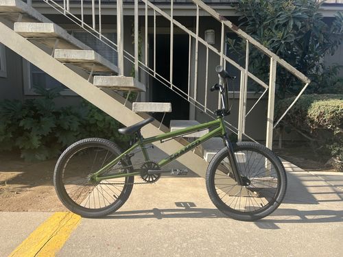 Customer photo review of Impact XL 20 - BMX 20"