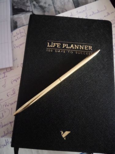 Customer photo review of Life Planner Box Premium