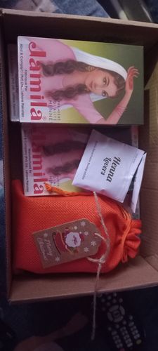 Reseña con foto de un cliente sobre Pack 3 Hennas Jamila Hair -  Cobrizo Natural y Duradero  👩🏼‍🦰