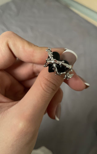Customer photo review of Barb Wide Heart Ring