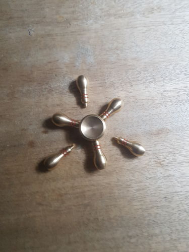 Customer photo review of Wheel Spinner Metal