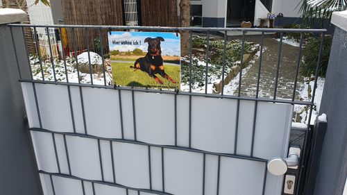 Customer photo review of Hunde-Türschild mit Foto & Wunschtext