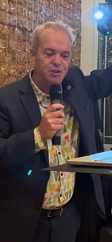 Customer photo review of Men's Christmas Tree Print Regular Fit Long Sleeve Green Cotton Shirt