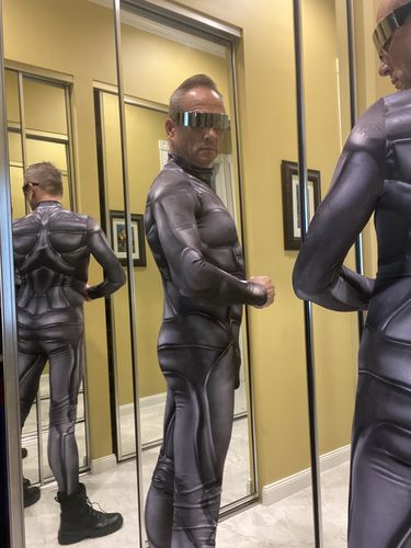 Customer photo review of Desert Suit Male Costume