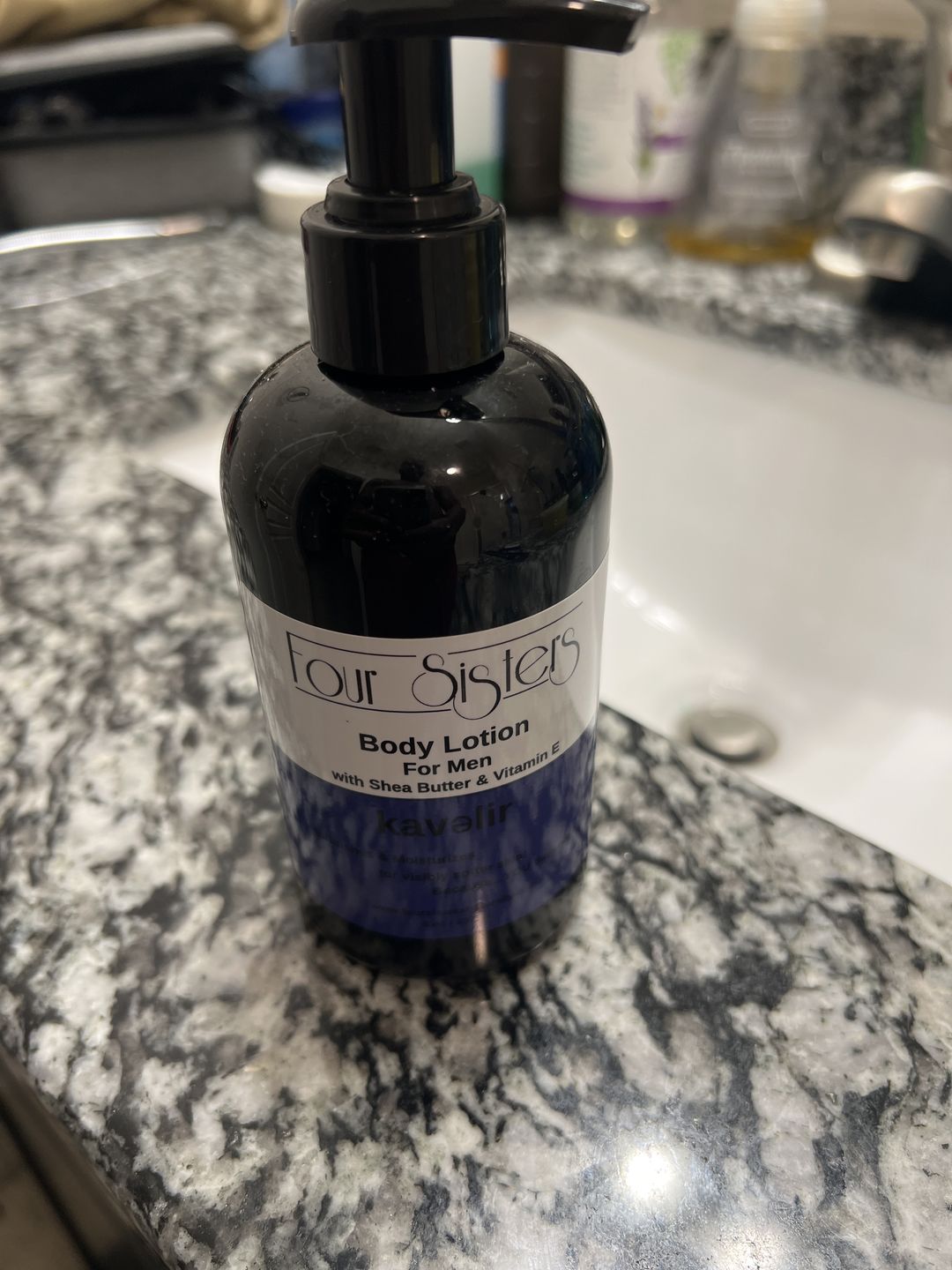 Customer photo review of Men's Body Lotion