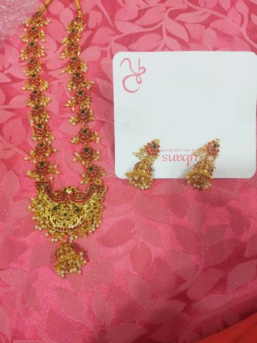 Customer photo review of Rubans Ruby Studded Temple Necklace Set